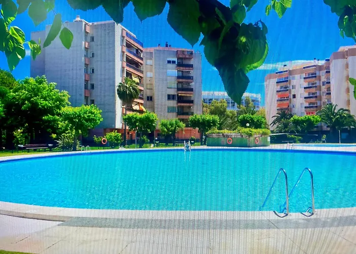 Danubio Port Aventura * סאלו